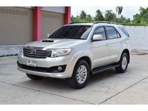 Toyota Fortuner 3.0 (ปี 2012) V SUV AT